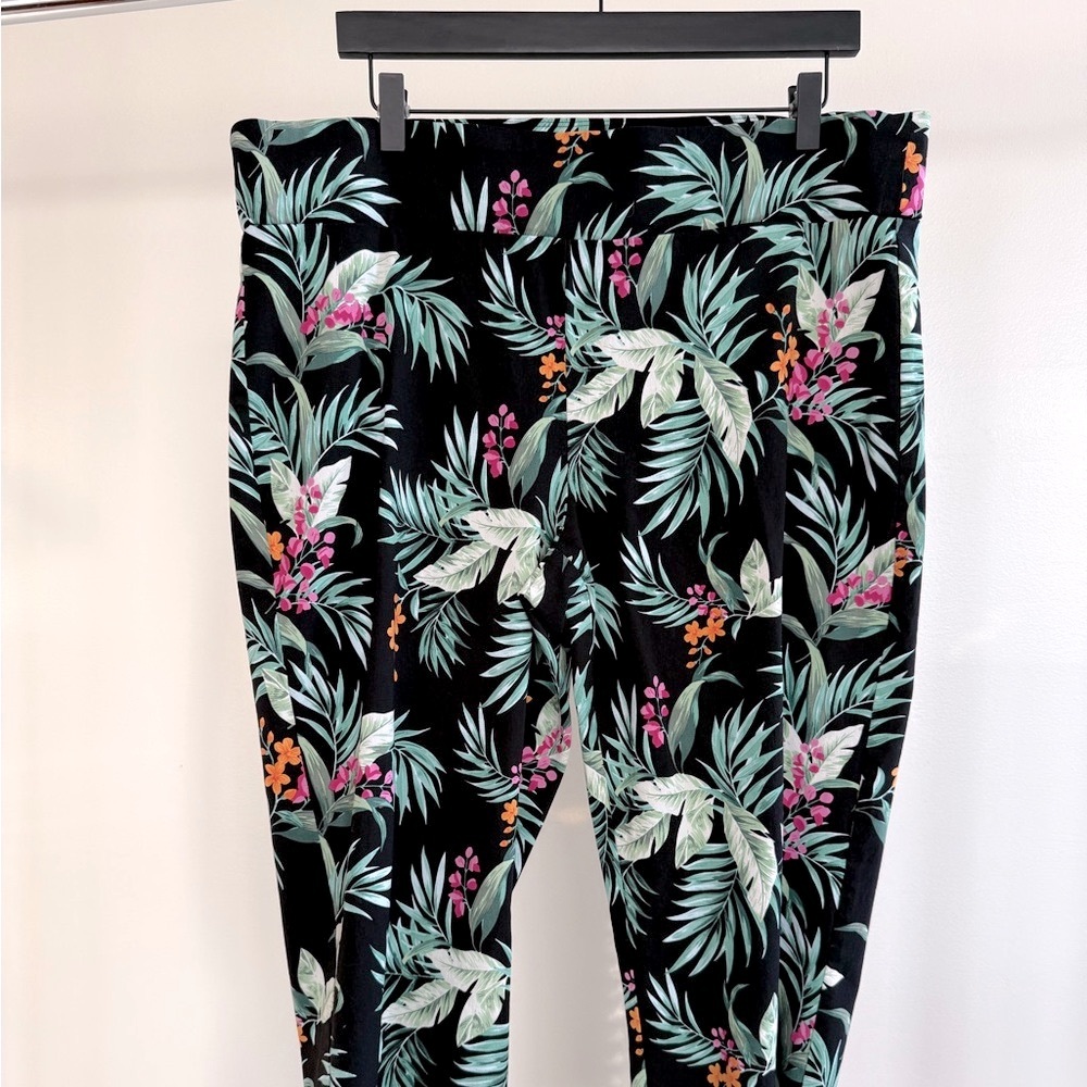 Laura Plus Capris